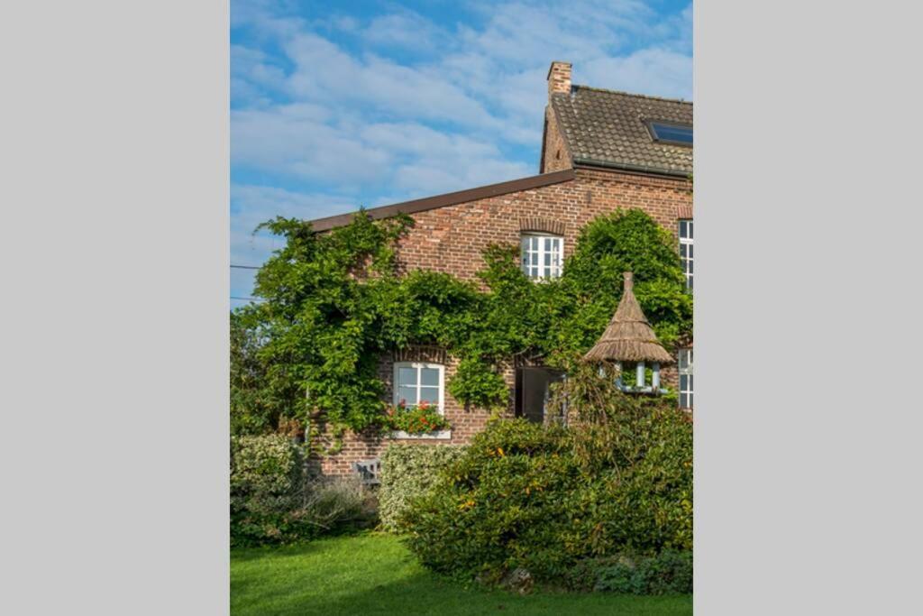 Hoeve Espewey Cottage Hombourg Bagian luar foto